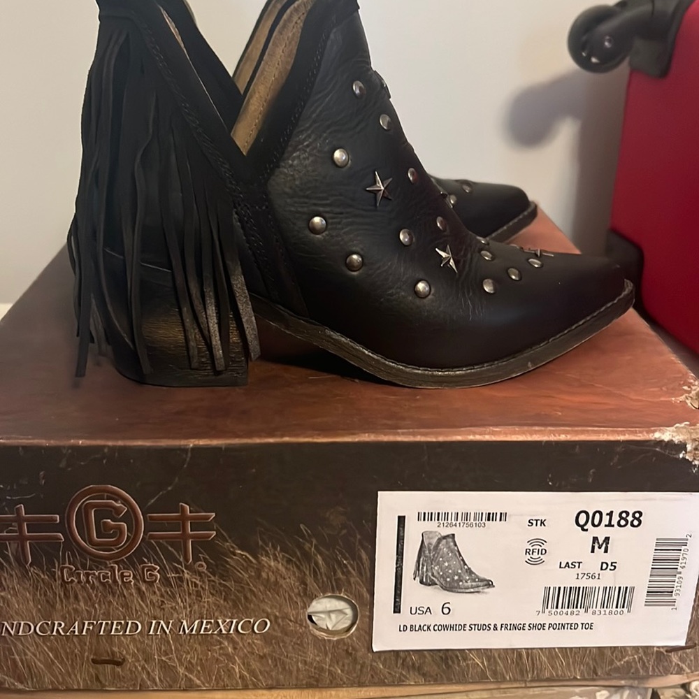 Circle G cowhide fringe black booties with stud detail